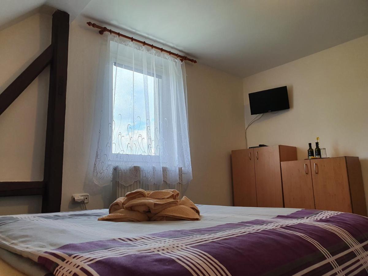 U Pohody Hotell Kovářská Eksteriør bilde