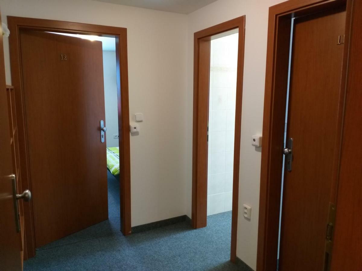 U Pohody Hotell Kovářská Eksteriør bilde